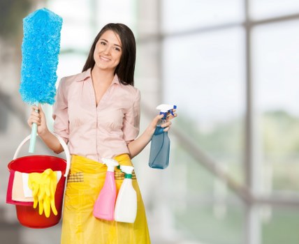 Crystalpalace office cleaning team sanitising workstations